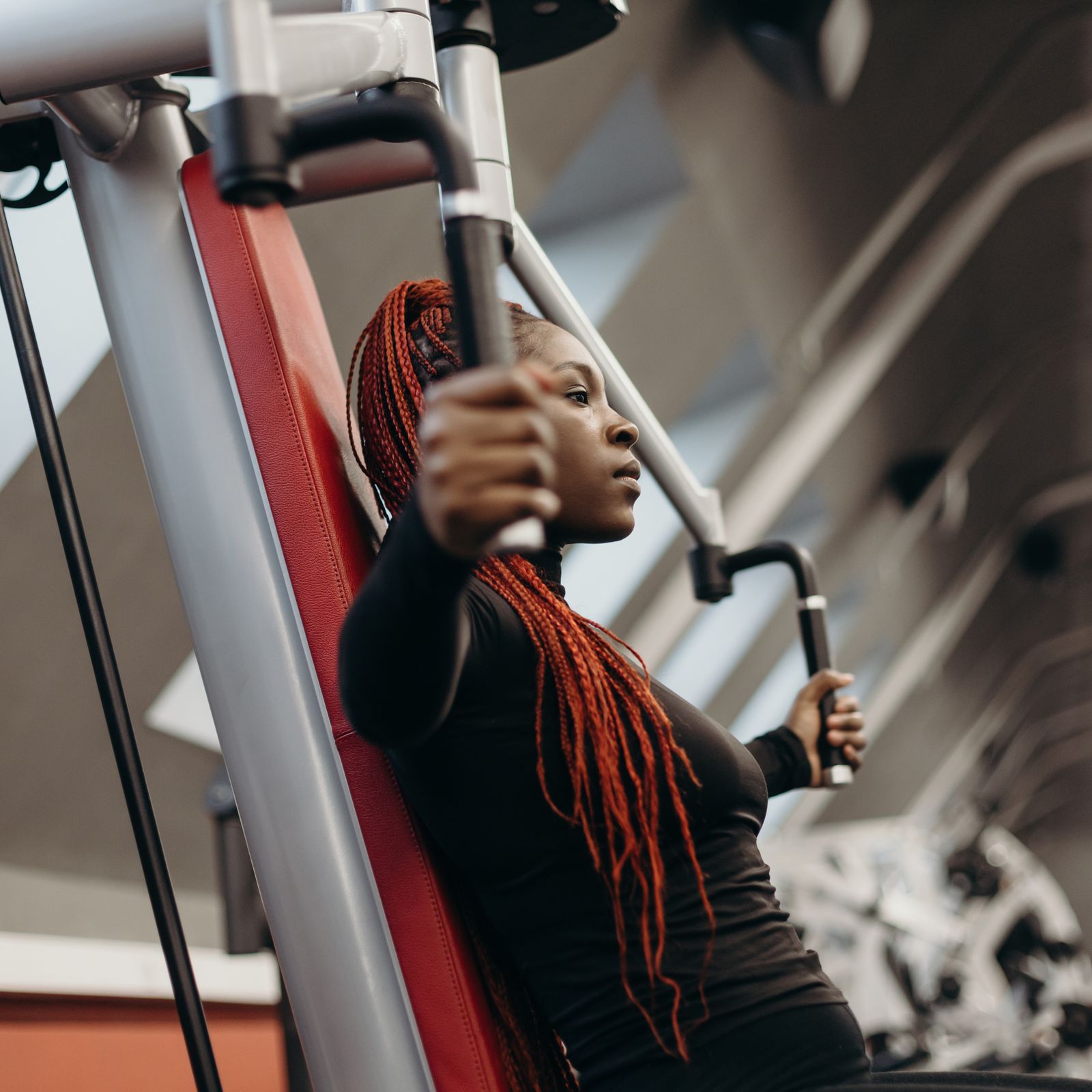 How to Get a Full-Body Workout With Weight Machines at the Gym